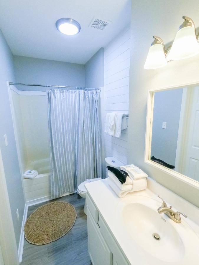 Duplex Allows For One Or Both Sides To Be Rented! Suitable For Small Or Large Families! Gulf Shores Zewnętrze zdjęcie